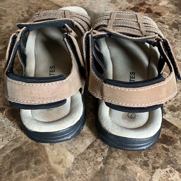 Dockers sandals, size 7, EUC - Picture 5 of 7